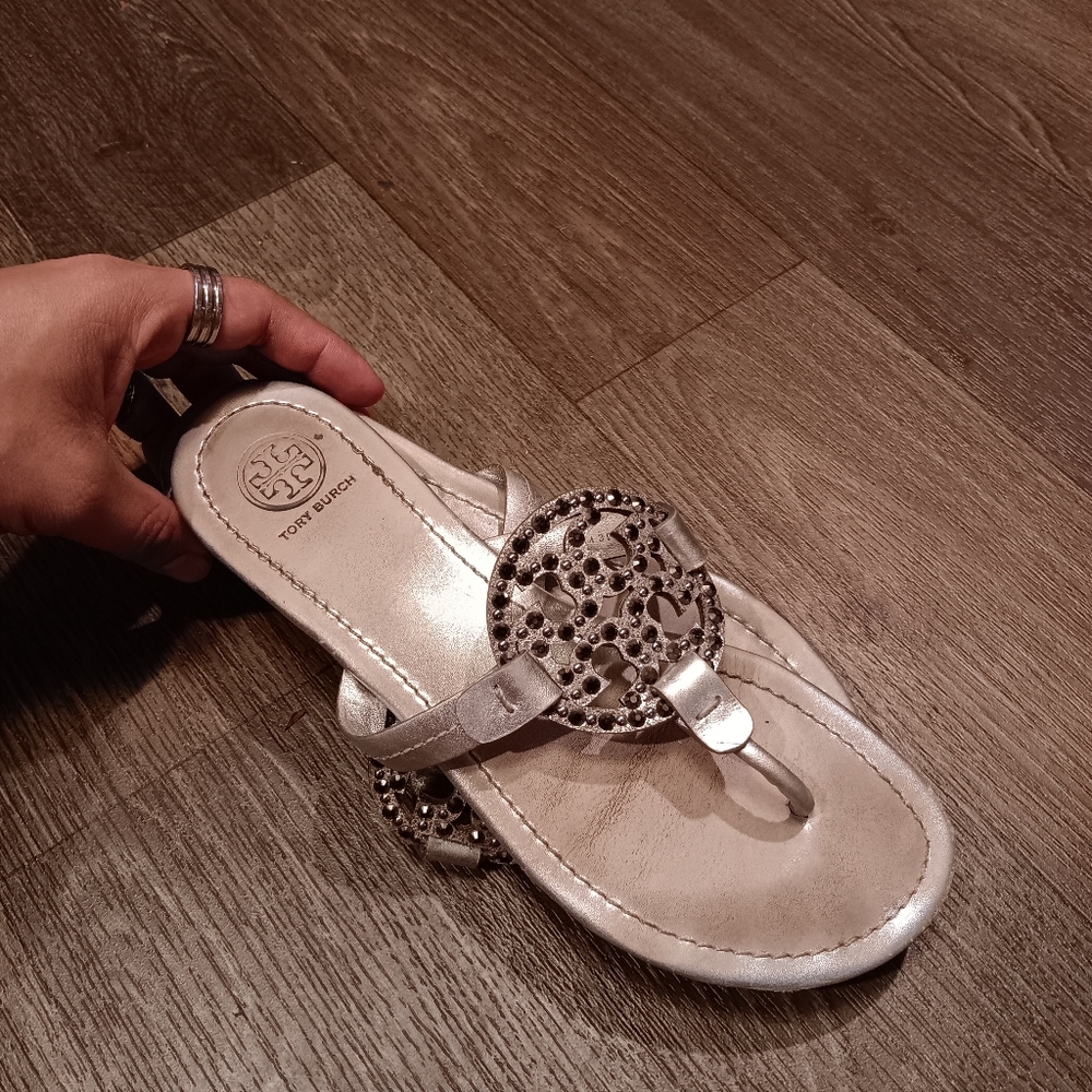 Tory Burch Metallic Gold Miller Embellished Thong Sandals 8M - Picture 3 of 6